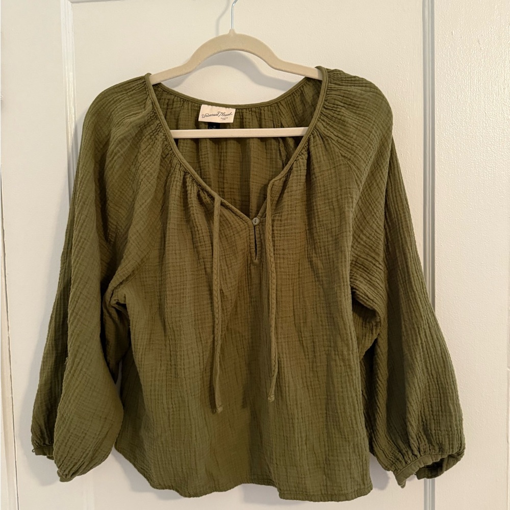 Universal Thread Green Tie Front Blouse Relaxed Fit